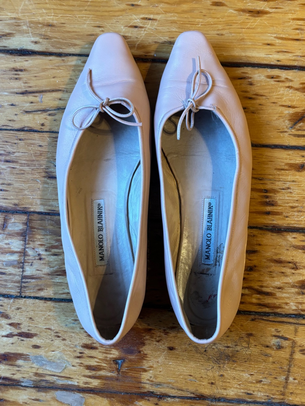 Manolo Blahnik Blush Pink Leather Pointed-Toe Ballet Flats with Bow